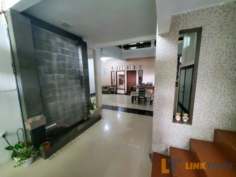 Dijual Rumah 2 Lantai Harga Dibawah Pasaran di Lidah Kulon Surabaya