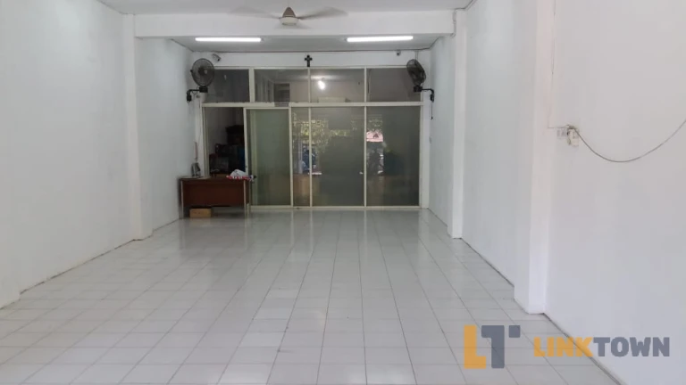 Ruko 3 Lantai Harga bisa Nego Lokasi Strategis di Dukuh Kupang Barat Surabaya