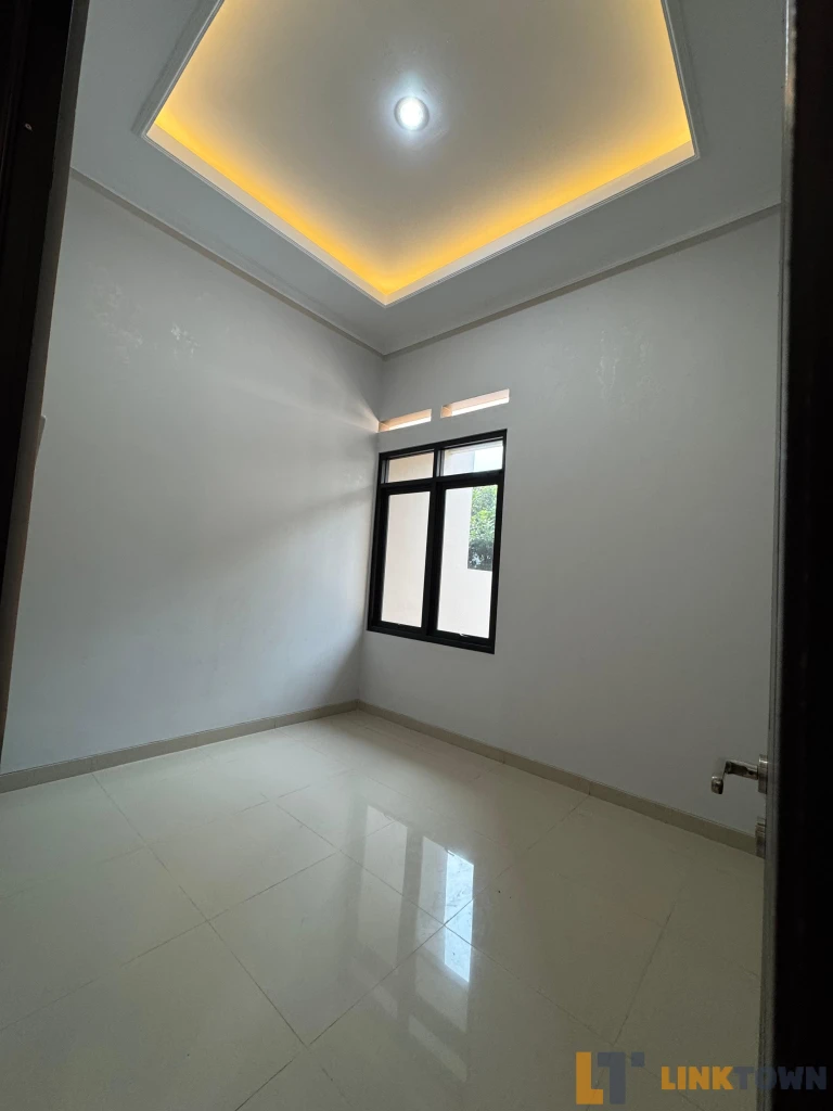 Dijual Rumah dengan Lokasi Strategis dan Harga Dibawah Pasaran di Permata Beringin Ngaliyan Semarang