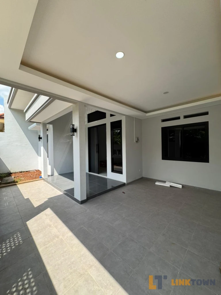 Dijual Rumah dengan Lokasi Strategis dan Harga bisa Nego di Permata Beringin Ngaliyan Semarang