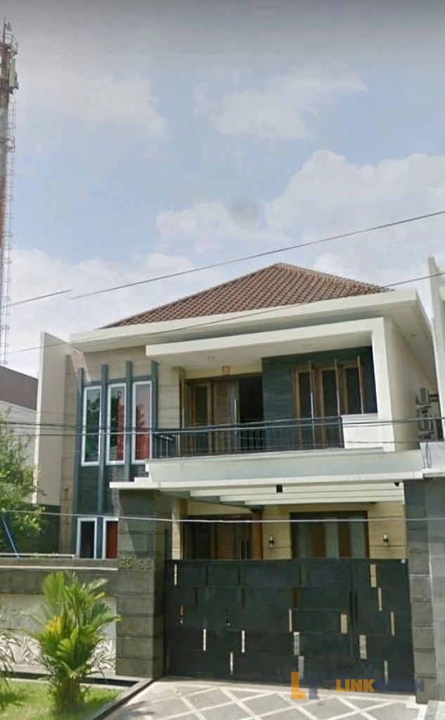 Dijual Rumah 2 Lantai Lokasi Strategis bisa Nego di Galaxy Bumi Permai Surabaya