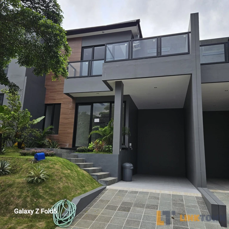 Dijual Villa Mewah dengan Lokasi Strategis Harga bisa Nego di Taman Dayu Pasuruan