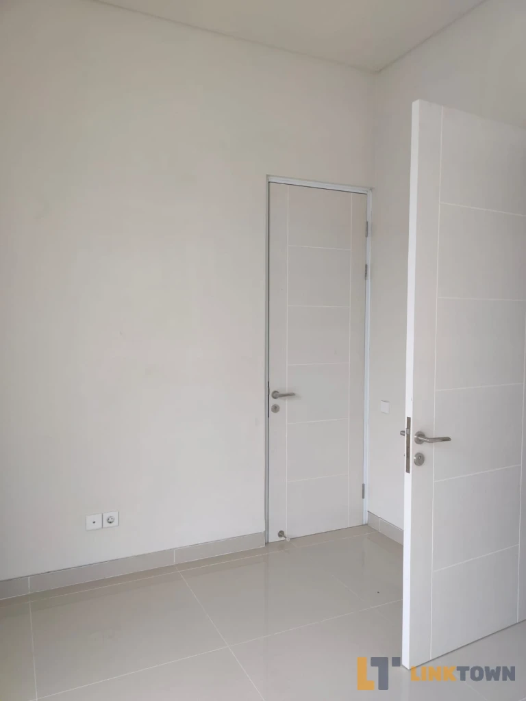 Harga bisa Nego Rumah 2 Lantai di Central Park Juanda