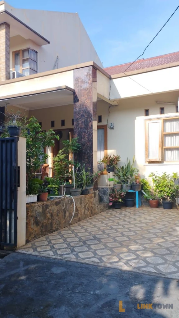 Linktown Permata Puri Depok